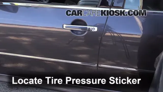 2008 Infiniti M35 X 3.5L V6 Pneus et roues Vérifier la pression des pneus